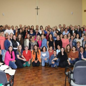 Colaboradores da Diocese de Cruz Alta participam de encontro de formação